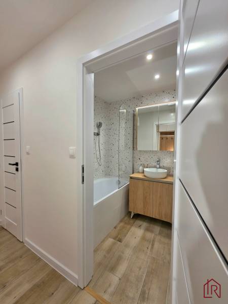 pohľad do kúpeľne