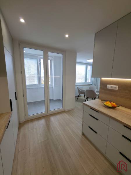 nova_kuchynska_linka_vstavane_spotrebice_kosice