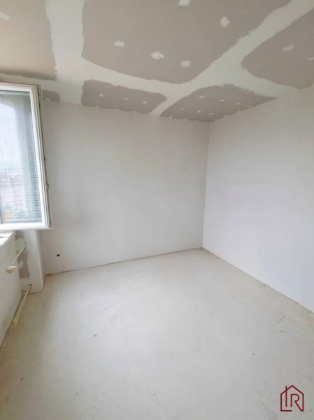 izba_pred_malovanim_a_dokoncovanim_kosice_stare_mesto_novomeskeho