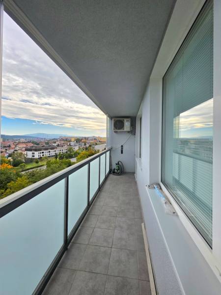 loggia