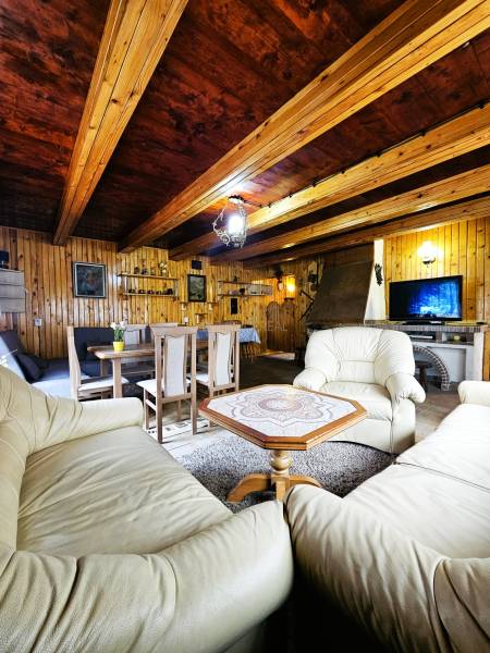 predaj chaty s kozubom