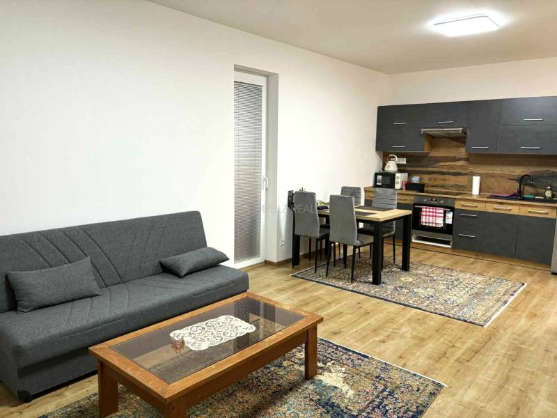 kuchyňa s obývačkou