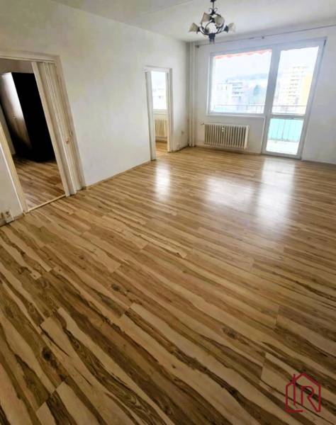 obyvacka-s-loggiou-kosice-zapadobyvacka-s-loggiou-kosice-zapad