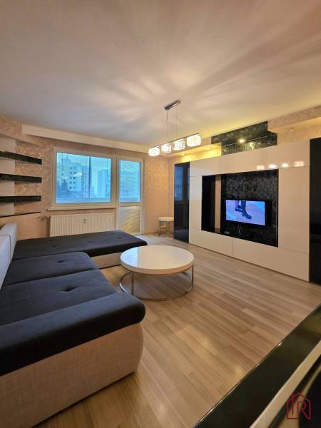 pohľad smerom k loggii