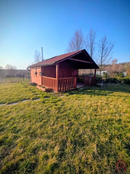 drevená chatka- Šaca 