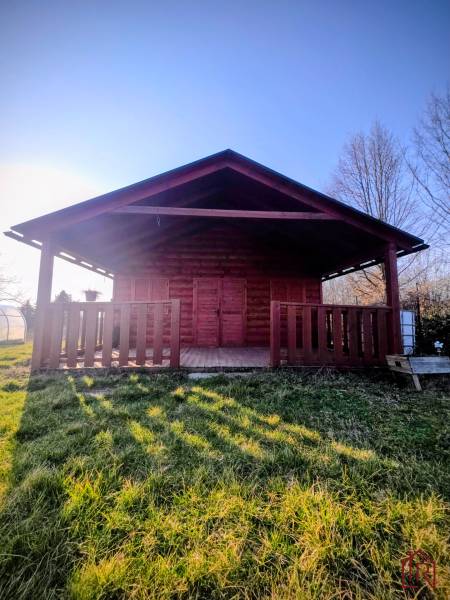 drevená chatka- Šaca 