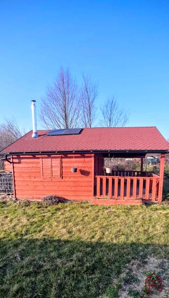 drevená chatka- Šaca 