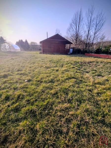 pozemok-záhrada-Šaca