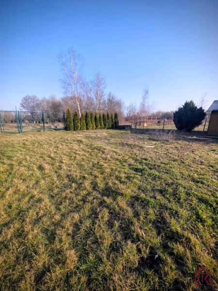 pozemok-záhrada-Šaca