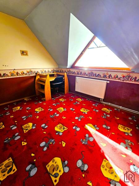 Spálne na poschodí rodinného domu vhodné pre rodinné bývanie v Michalovce