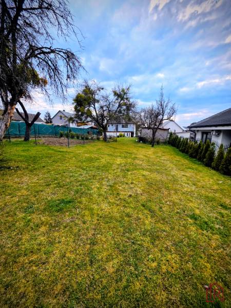 Rodinný dom Rozhanovce záhrada