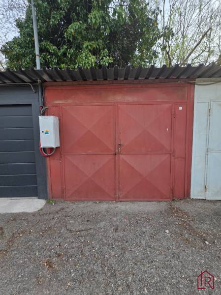 Garáž, prenájom Košice Sever