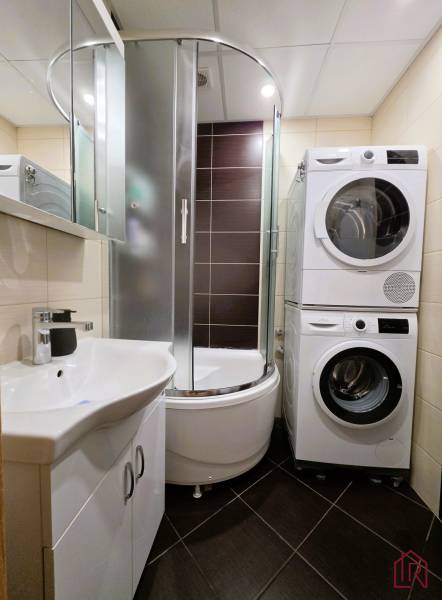 3-izbovy-byt-kosice-kvp-cordakova-kupelna